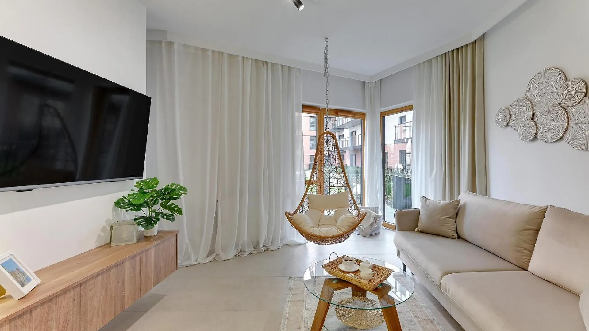 Nadmotlawie Estate - Riverside, Gym & Sauna By Downtown Apartments Gdansk Poland