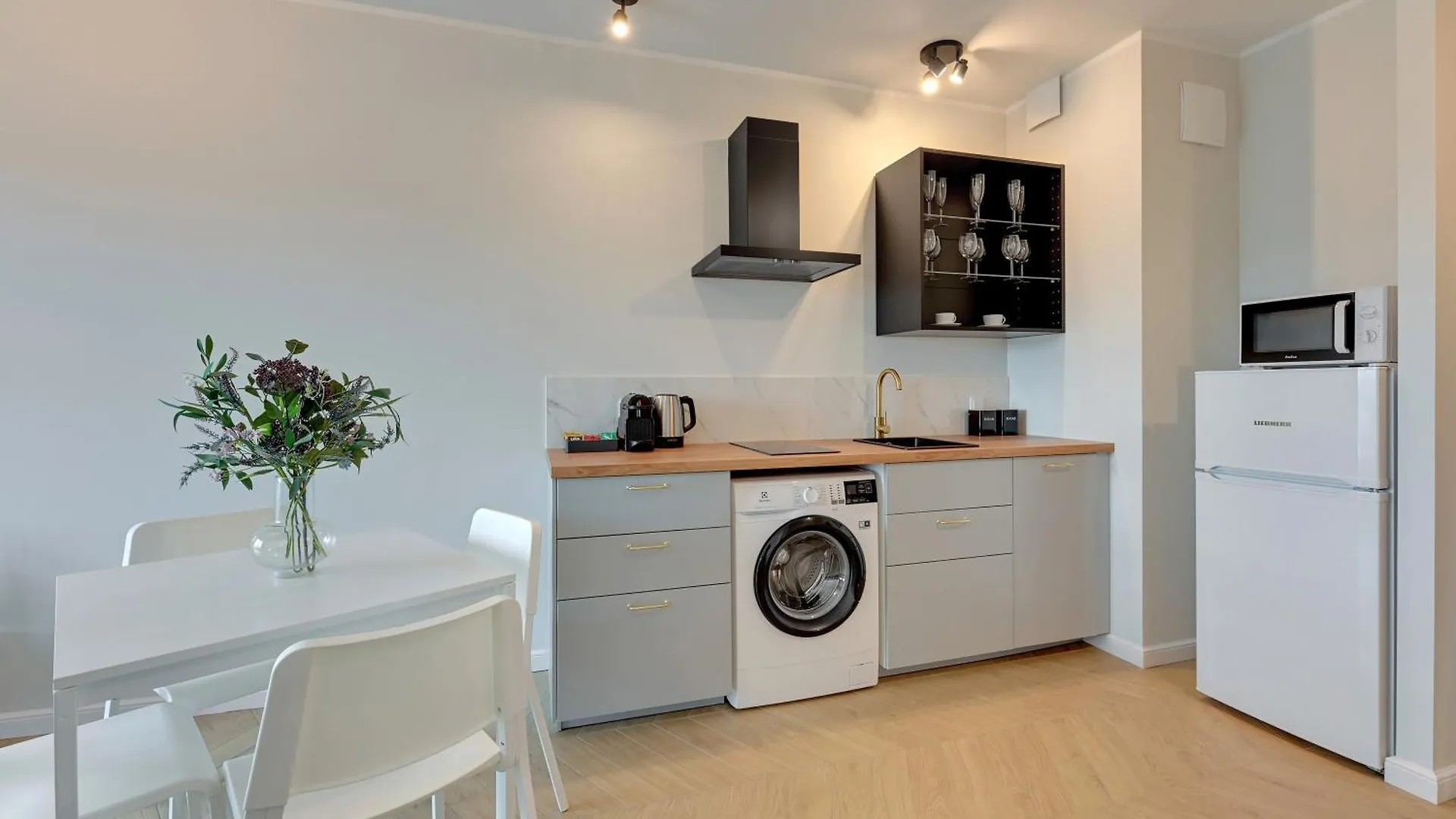 Nadmotlawie Estate - Riverside, Gym & Sauna By Downtown Apartments Gdansk
