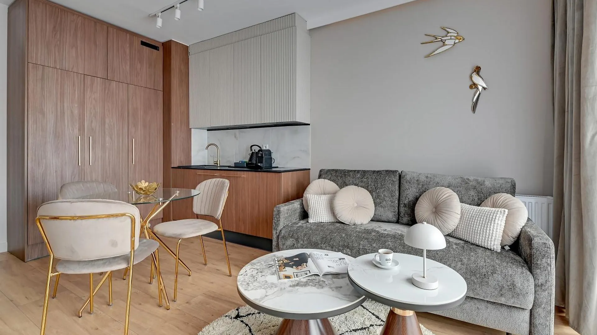 Nadmotlawie Estate - Riverside, Gym & Sauna By Downtown Apartments location